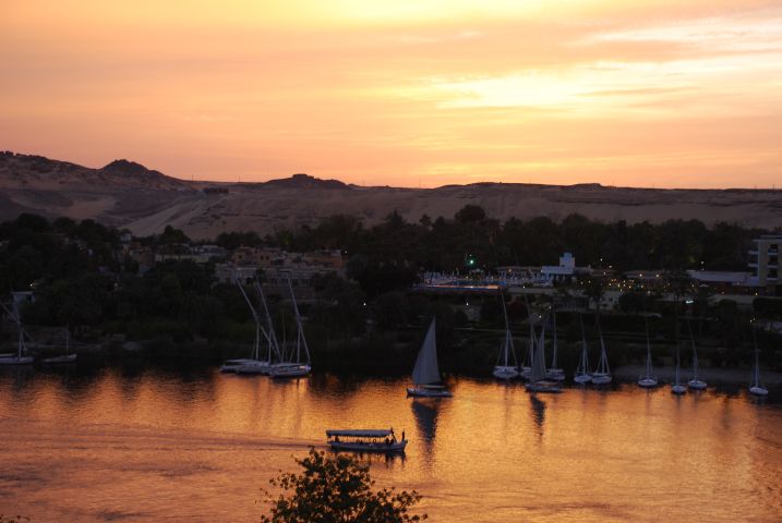 Abendstimmung über dem Nil bei Assuan