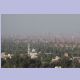 Blick vom Gizeh Plateau übers in Smog gehüllte Kairo