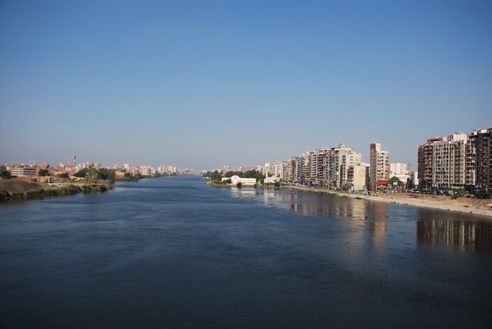 Der Damietta-Arm des Nil in El Mansura