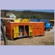 Autoersatzteil-Laden in einem aufgemotzten Container in Mai Mahiu