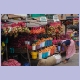 Gemüse- und Früchteverkaufsstände in Emali auf der Strecke Mombasa-Nairobi