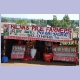 Verkaufsstand für Basmatireis in Sagana am Fusse des Mount Kenya