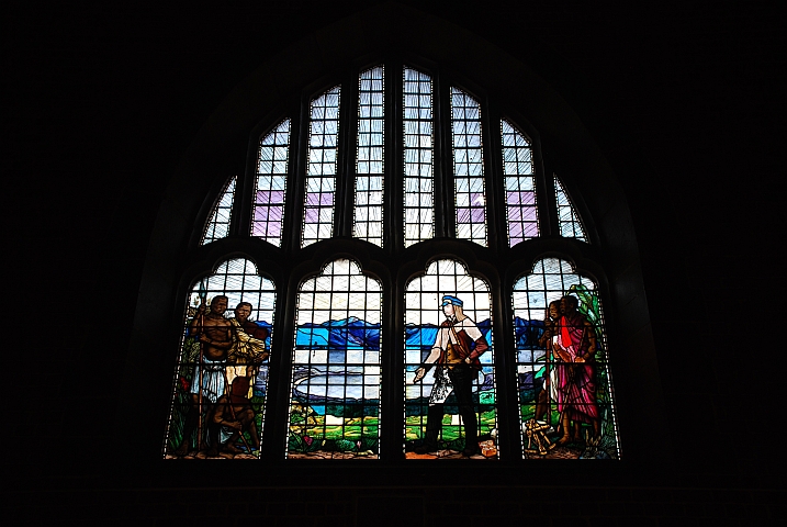 Kirchenfenster mit dem Missionar und Entdecker David Livingstone in der Kirche von Livingstonia