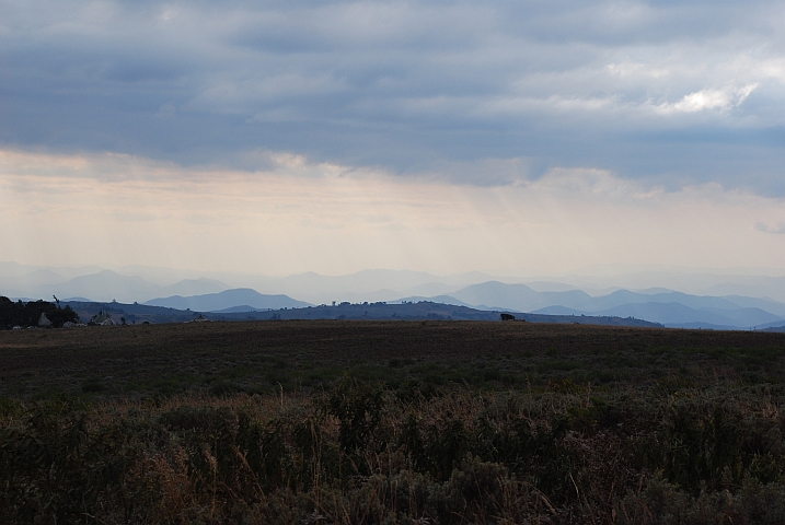 Blick vom Nyika Plateau hinunter ins sambische Tiefland