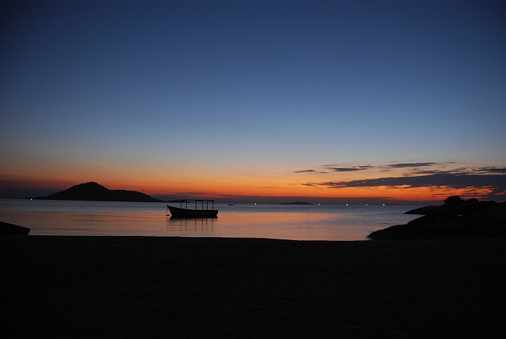 Abenddämmerung in Chembe, Cape Maclear