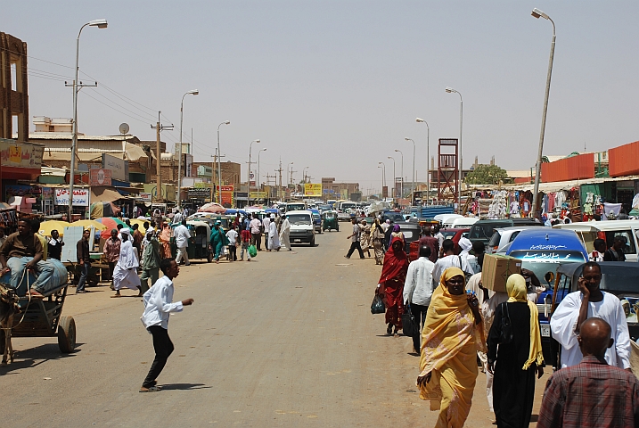 Strasse entlang des Souk von Omdurman