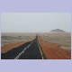 Zwischen Delgo und Abu Sari macht die Strasse einen Abstecher in die Wüste