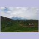 Blick auf die Virungavulkane Muhavura, Gahinga und Sabinyo, die die Grenze zu Ruanda bilden