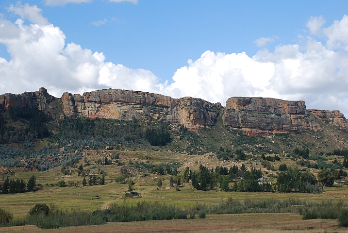 Landschaft zwischen Leribe und Butha Buthe im nördlichen Flachland von Lesotho