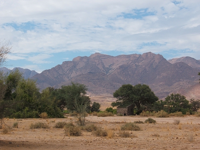 Der Brandberg vom Ugab Camp aus