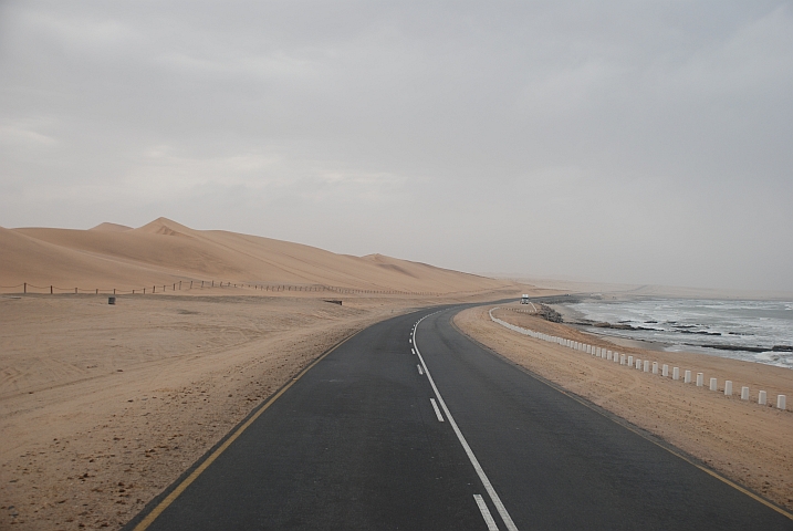 Die Küstenstrasse nach Walvis Bay