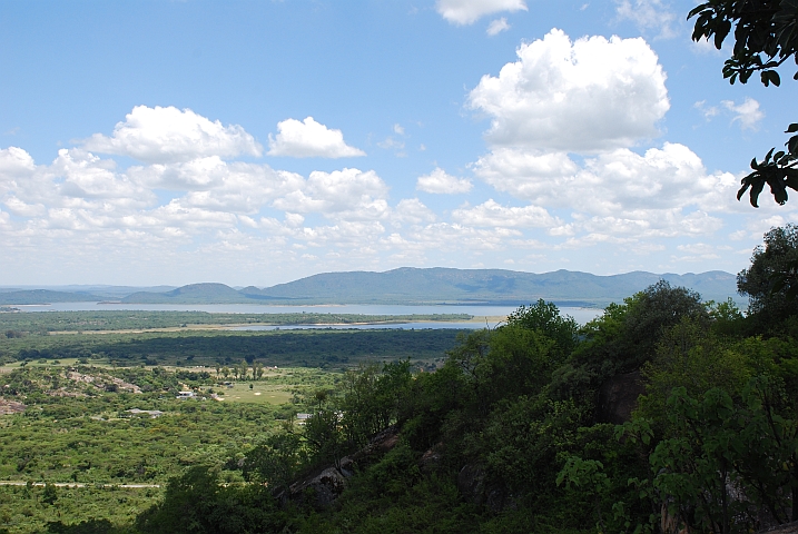 ...auf der anderen Seite der Lake Mutirikwe