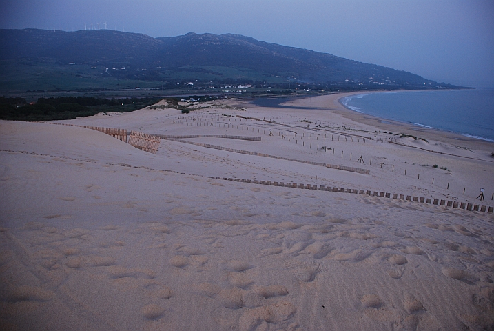 Wanderdüne und Strand bei Tarifa (Spanien)