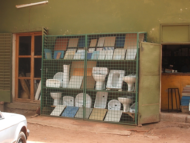 Sanitär-Geschäft in Bobo-Dioulasso