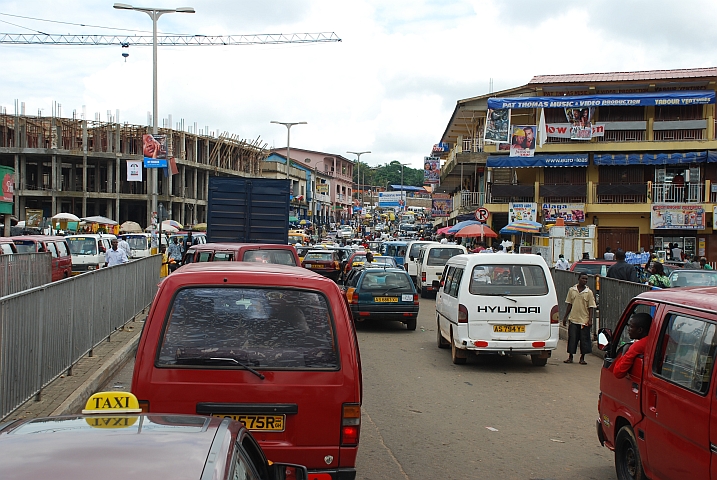 Das typische Verkehrschaos in Kumasi