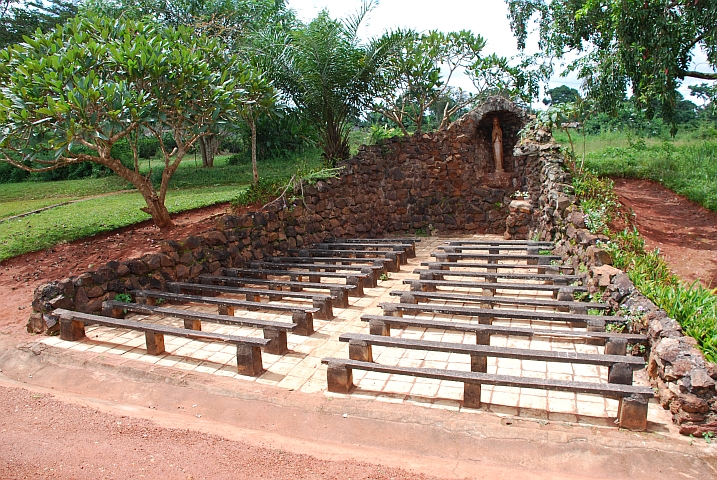 Open-Air Kapelle der Mission in Ayos