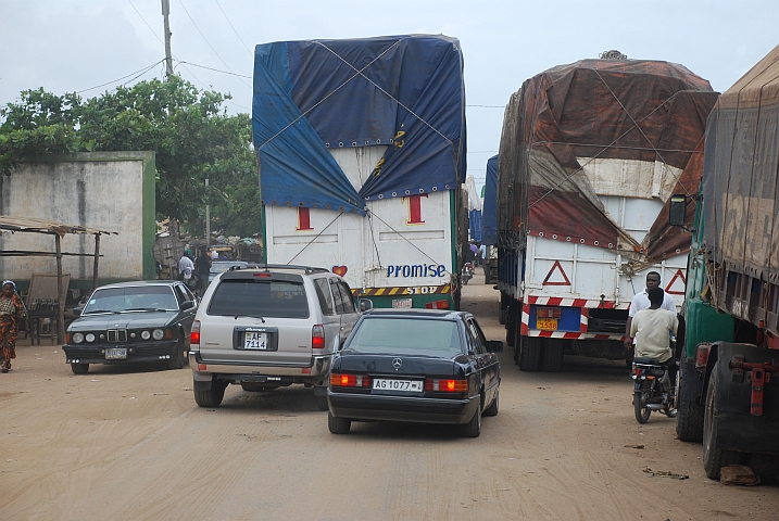 Noch ein Verkehrschaos kurz vor der Grenze zu Benin