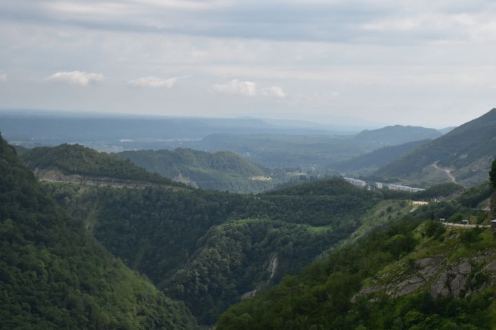 Die ersten Hügel des Kaukasus