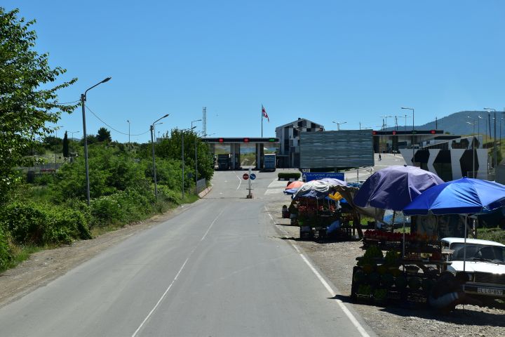 Die letzten 500m Strasse in Georgien