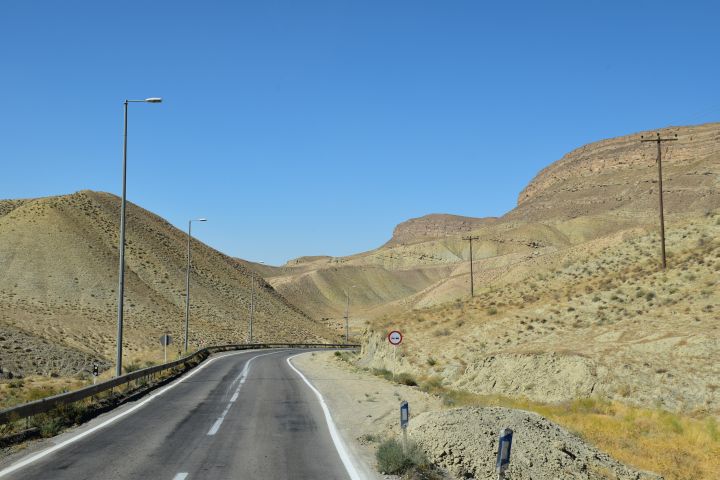 In der Nähe von Mazdavand zwischen Mashhad und Sarakhs