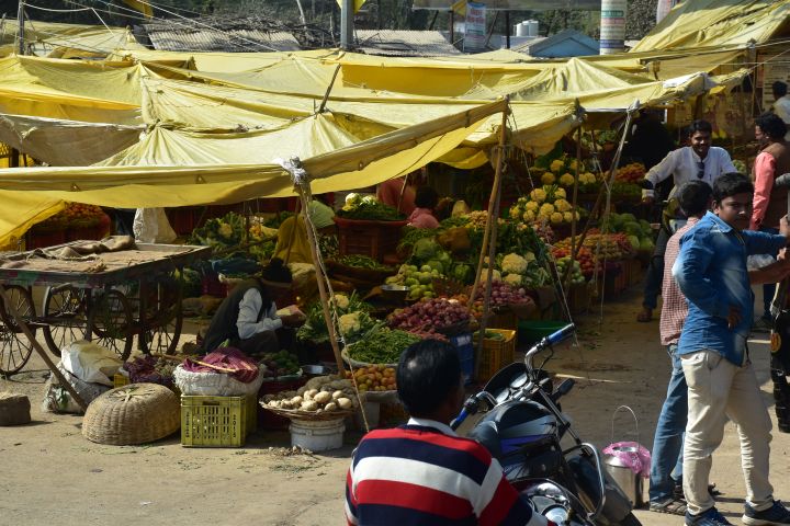 Gemüsemarkt bei Chhatarpur