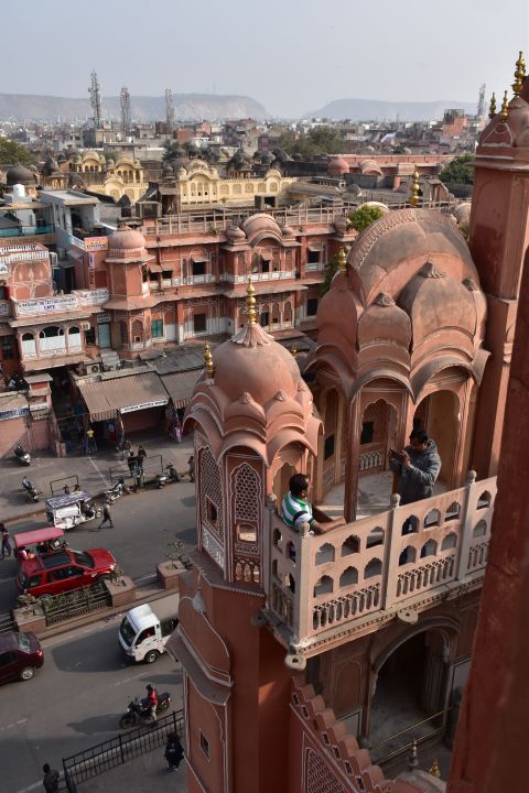 Blick vom Hawa Mahal über Jaipur, die Pink City