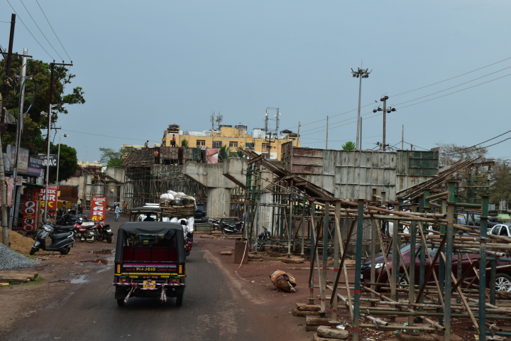 Brückenbaustelle in Bhubaneswar