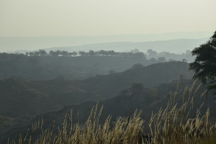 Landschaft zwischen Sohawa und Dina