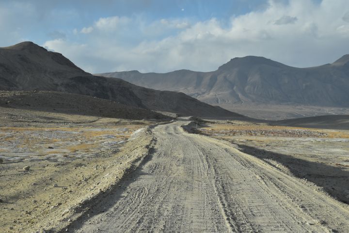 Piste vom Khargush Pass zum Pamir Highway