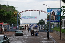 Eingang zum Hafen von Brazzaville