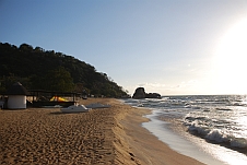 Der Strand beim Livingstonia Hotel resp. Steps Campsite
