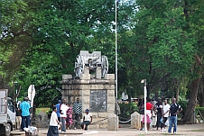 Kanone als Denkmal in Masvingo