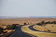 Schön aber teuer: Autobahn von Johannesburg/Pretoria nach Maputo bei Witbank