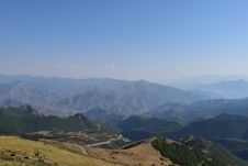 Ausblick vom letzten Pass in Armenien nach Süden