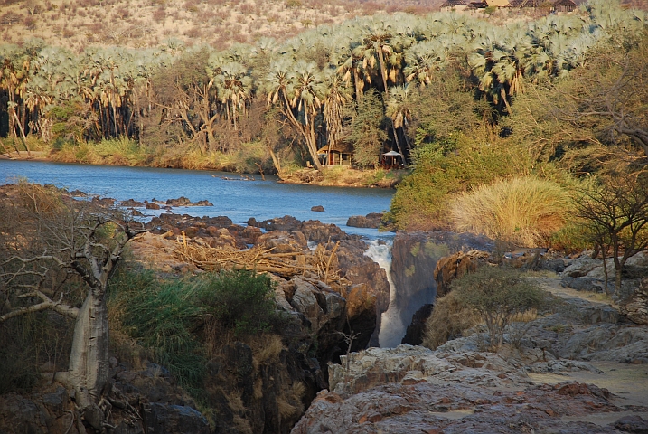 Ein Teil der Epupa F&auml;lle ganz im Nordwesten von Namibia