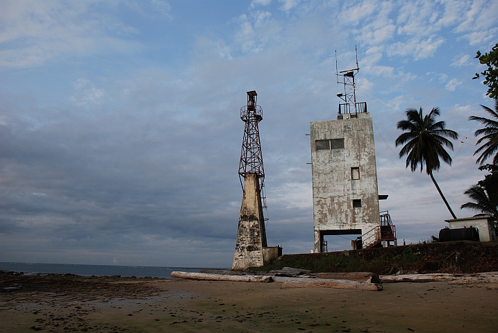 Leuchtturm am Cap Esterias n&ouml;rdlich von Libreville