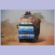 Guineischer Lastwagen bringt G&uuml;ter in den Senegal