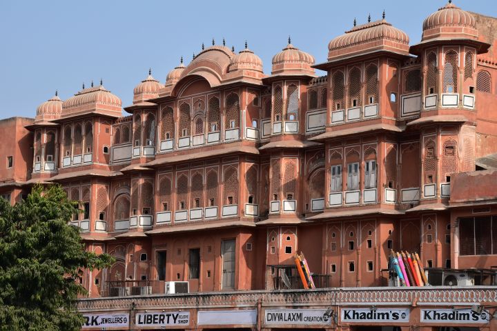 Geb&auml;ude am Johari Bazaar in Jaipur