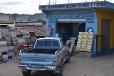 Noch ein Keramikplattengesch&auml;ft in einem Vorort von Quetzaltenango